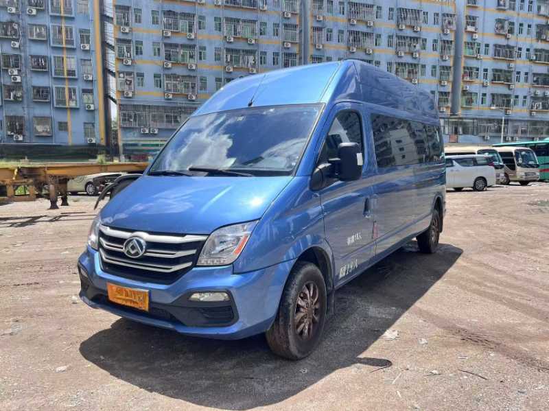 2023年8月同款2臺(tái)有公告18座大通V80中型旅游車