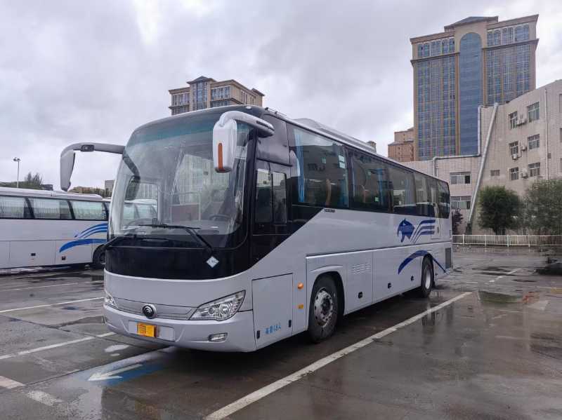 2020年12月上牌國(guó)六有公告48座天然氣LNG宇通6119營(yíng)運(yùn)車(chē)