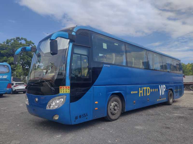 2011年12月上牌55座宇通6120氣囊營(yíng)運(yùn)車