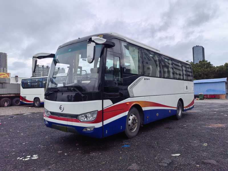 2016年6月上牌粵牌國四39座金旅6907旅游車