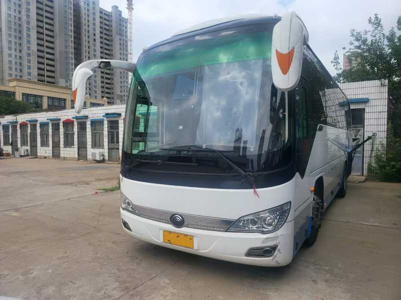 2019年4月上牌北方配國五38座宇通6906旅游車