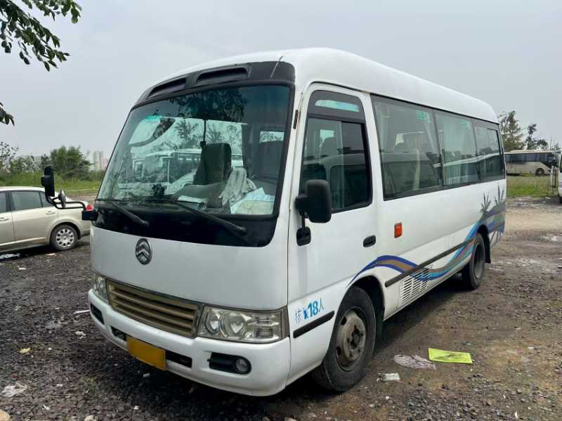 2019年10月 同款多臺18座國五金旅6601旅游車