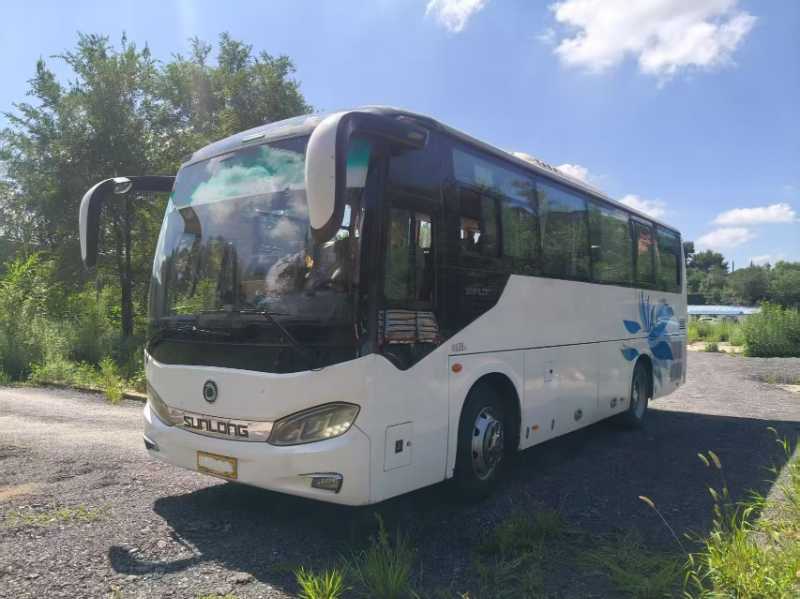 2017年上牌東北配38座申龍6873營運車