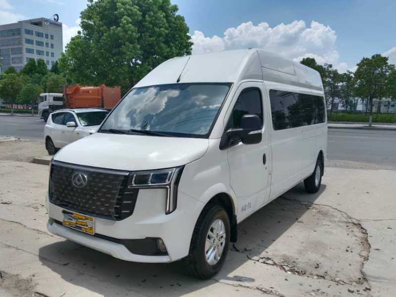 2024年5月上牌多臺可提雙檔國六17座有暖氣大通V80中型車