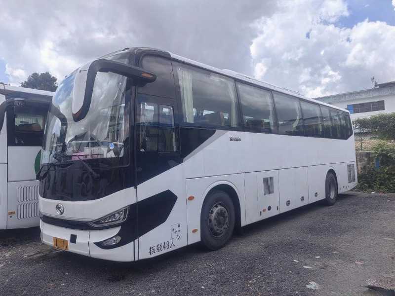 2022年10月上牌同款多臺(tái)國(guó)六48座天然氣LNG金龍6112旅游車