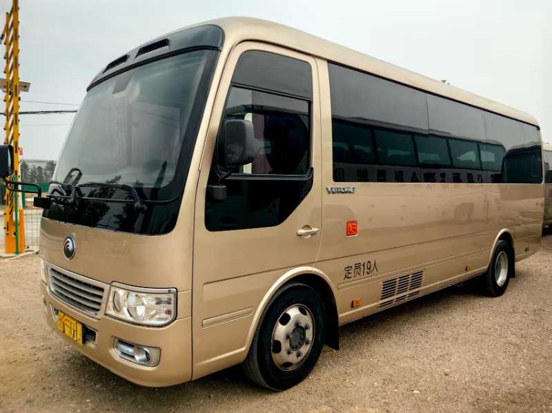 2020年1月 一批非營運(yùn)19座汽油版雙渦輪雙空調(diào)宇通T7