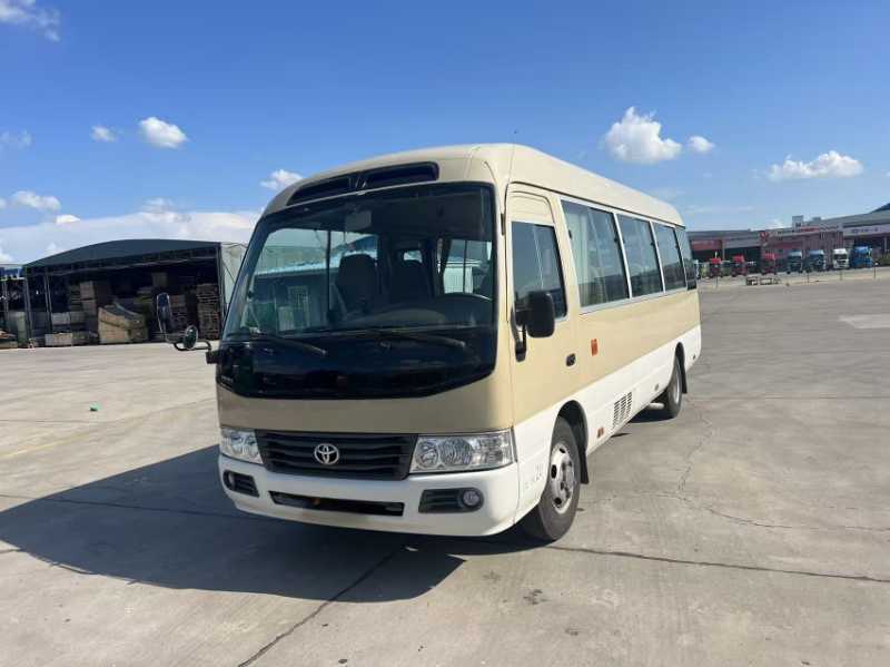 2015年2月 20座汽油2.7排量營運豐田考斯特