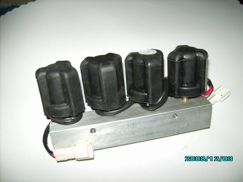 供應(yīng)客車各種傳感器和緩速器配件