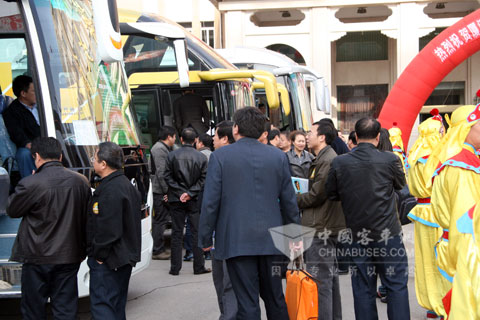 用戶(hù)代表鑒賞金旅新品