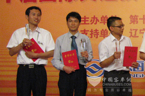 中通客車：北京客車展上箭無(wú)虛發(fā)