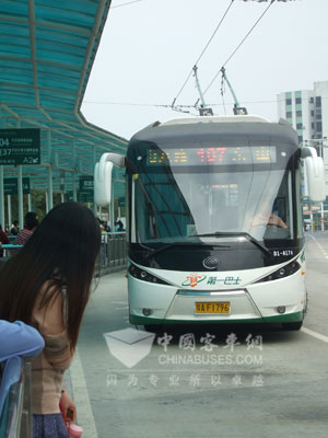 廣州市民對107路的到來翹首以盼