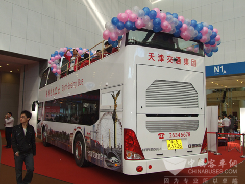 安凱雙層敞篷觀光大巴