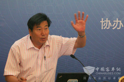 天津順通運(yùn)輸有限公司總經(jīng)理付中