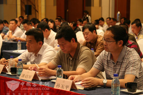 湖北客運(yùn)企業(yè)老總齊聚海格智慧科技助力行動(dòng)現(xiàn)場(chǎng)