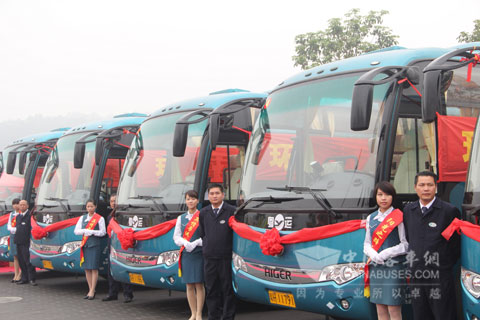 海格LNG公路客車