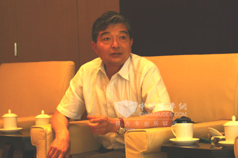 天津?yàn)I海公共交通集團(tuán)有限公司技術(shù)部部長(zhǎng)劉克