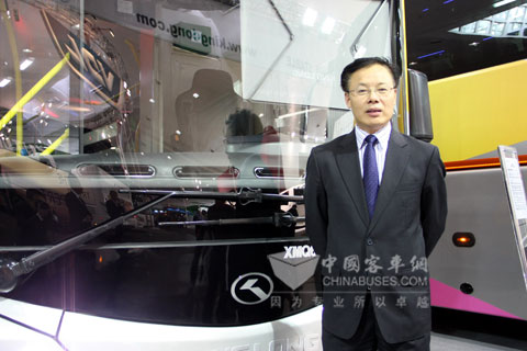 大金龍海外營(yíng)銷總監(jiān)謝衛(wèi)國(guó)