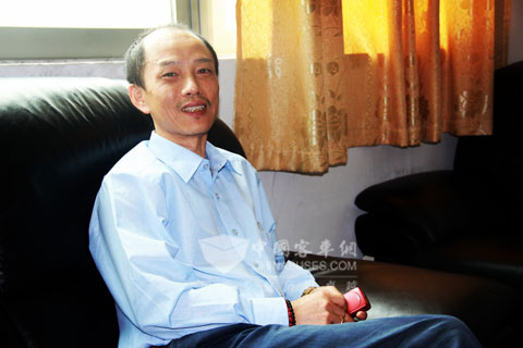 江門汽運(yùn)集團(tuán)新會(huì)總站站長(zhǎng)曾偉強(qiáng)