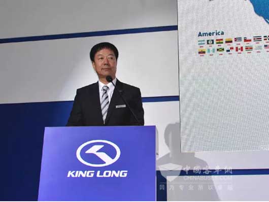 廉小強董事長在發(fā)布會現(xiàn)場致辭