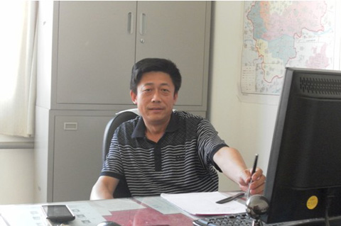 安國誠信公交副經(jīng)理劉同利