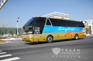 服務(wù)廣州亞運(yùn) 青年客車盡顯王者風(fēng)范