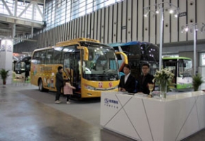 2012南京客車展金龍客車展臺