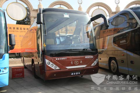 青年精品客車之四