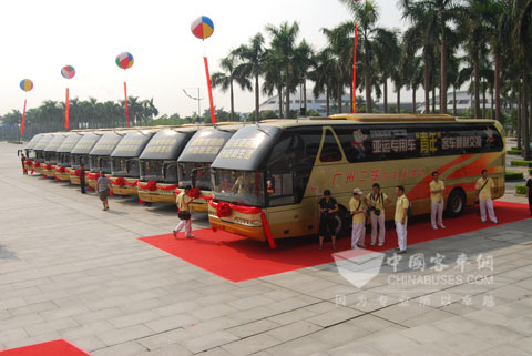 整齊劃一的列隊(duì)