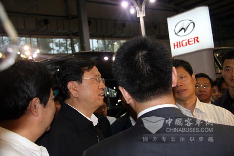 張德江與海格客車