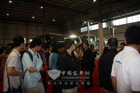 大金龍展臺(tái)