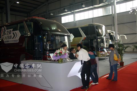 專業(yè)人士認(rèn)真咨詢