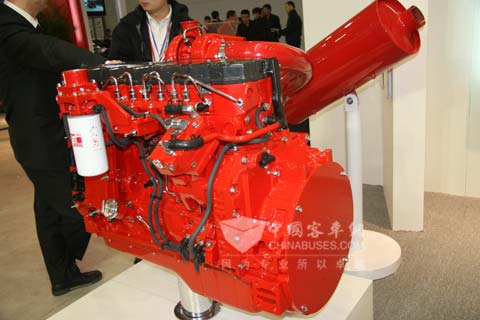 康明斯ISB6.7發(fā)動機