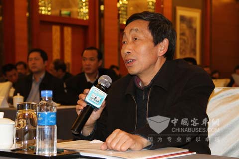 貴州省道路運(yùn)輸協(xié)會(huì)呂從新提問