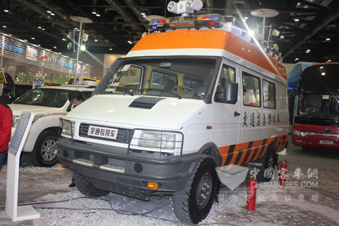 宇通交通指揮專用車