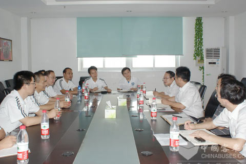 中通與江淮對應部門分組座談