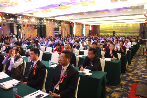 亞星舉辦2011新品發(fā)布暨客戶聯(lián)誼會