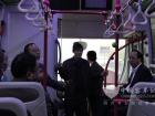 參會領(lǐng)導(dǎo)試乘恒通電動客車