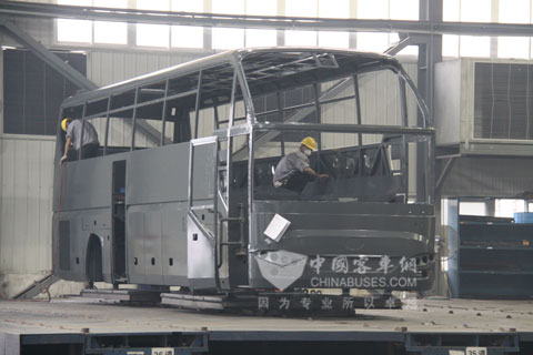 海格客車整車電泳車身