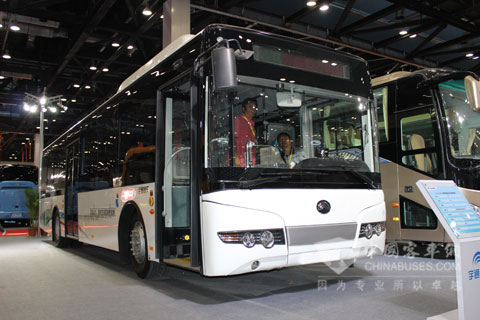 ZK6120CHEVG1混合動(dòng)力城市客車