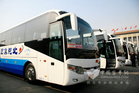 宇通客車連續(xù)九年服務(wù)兩會(huì)