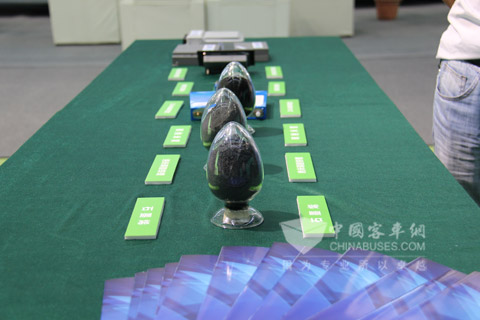 大金龍6119新型純電動客車電池相關(guān)原料