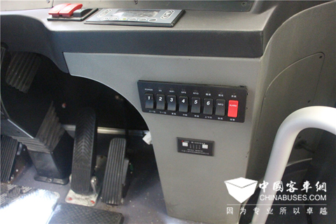 宇通ZK6125BEVG6型純電動(dòng)公交車