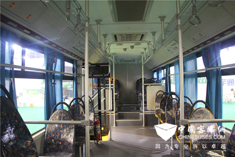 宇通ZK6125BEVG6型純電動(dòng)公交車