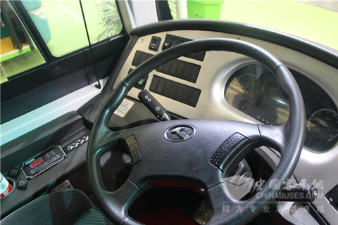 大金龍XMQ6129Y2純電動(dòng)客車