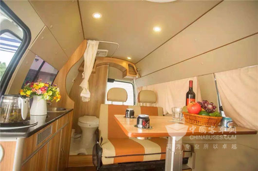 金旅海獅房車來啦