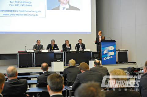 漢諾威商用車展"商用車金融服務(wù)"座談會(huì)