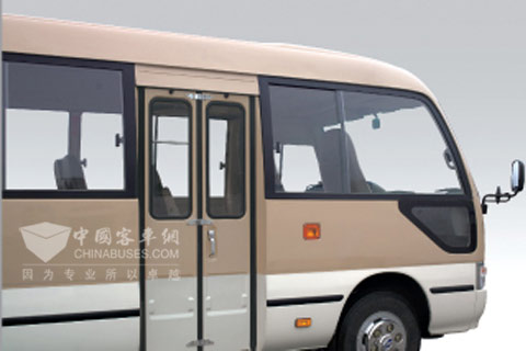 金龍客車(chē)XMQ6706NE3