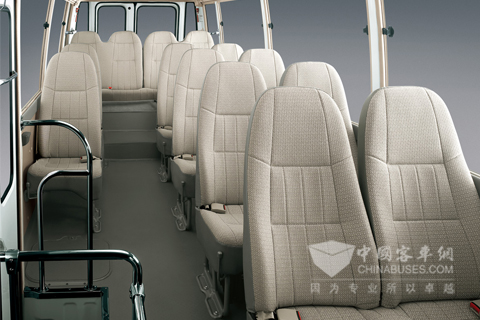 一汽豐田COASTER柯斯達短程巴士