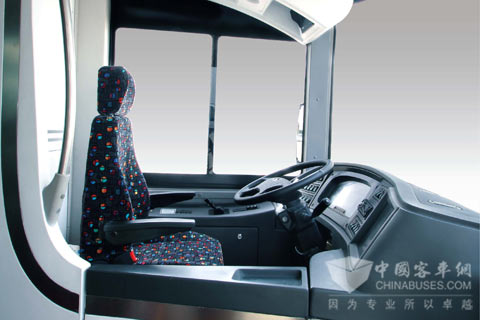 金龍客車(chē)XMQ6120AGD5