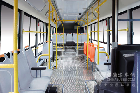 黃?？蛙嘍D6118S23LNG